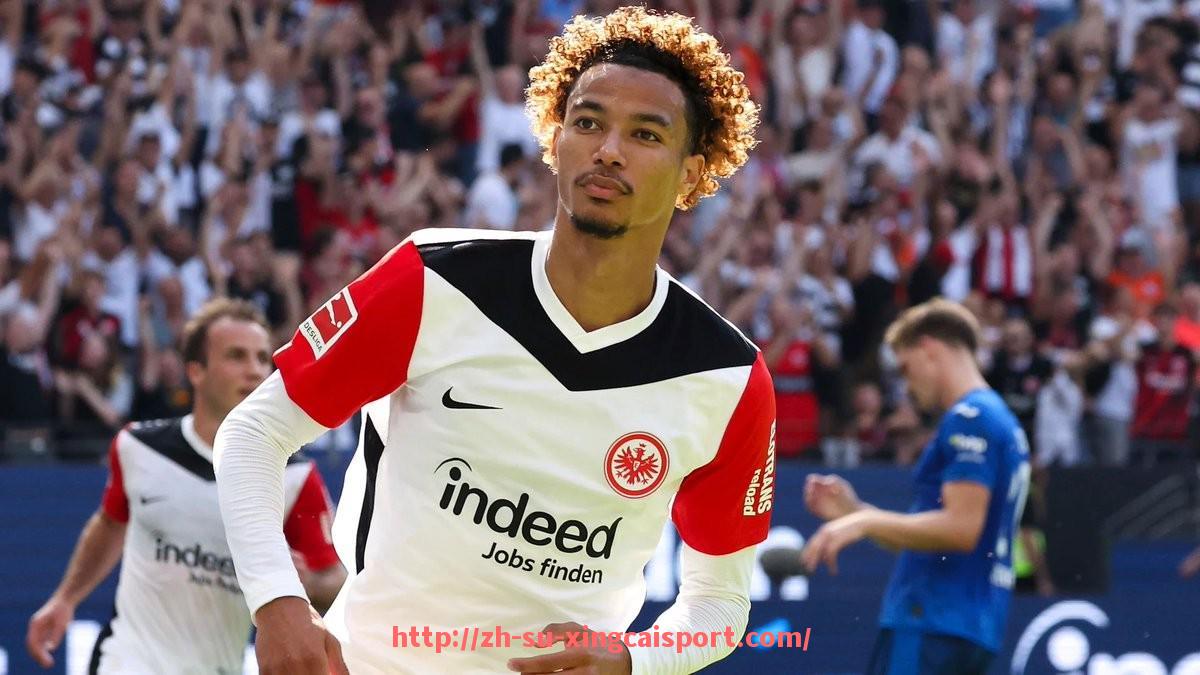 杏彩体育-英超体重最轻球员排行榜及竞技表现分析