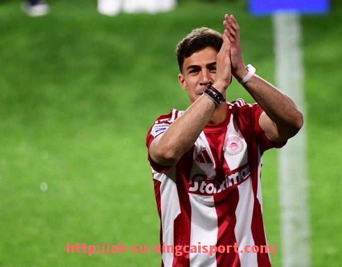 杏彩体育-BA球队的最新动态与发展趋势分析